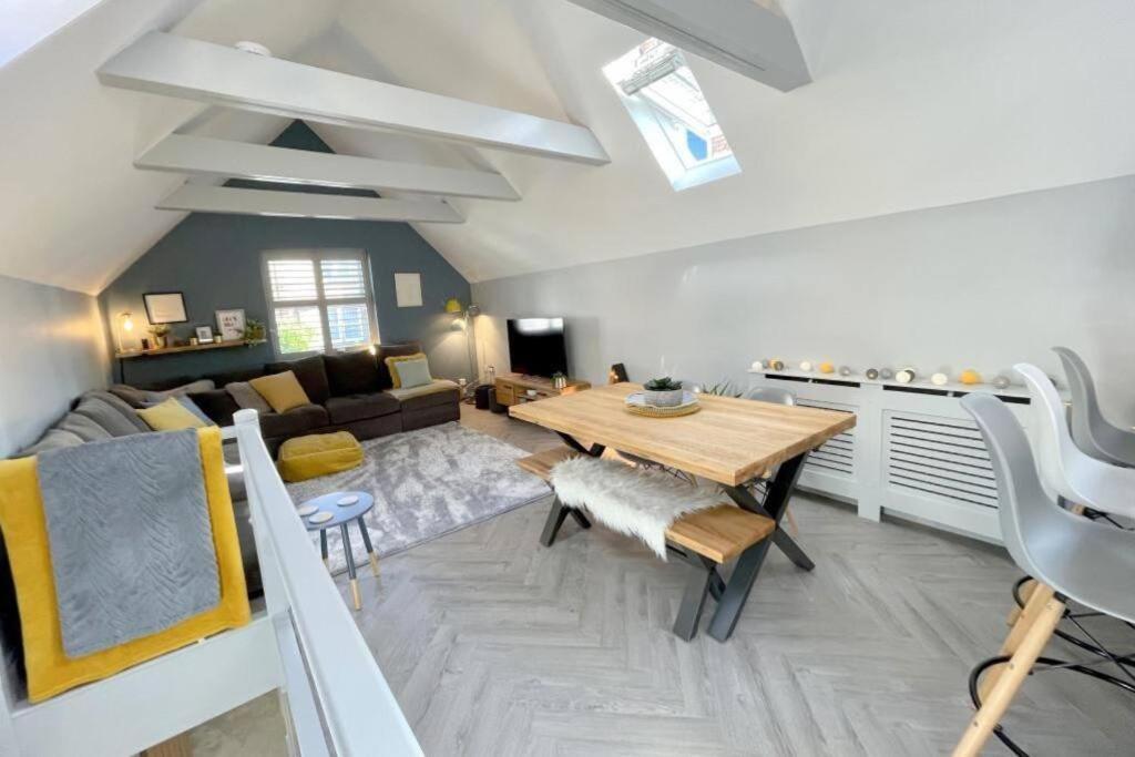 Villa Bournecoast: Beautiful Two Bed Coach House-Hb5458 Bournemouth Esterno foto